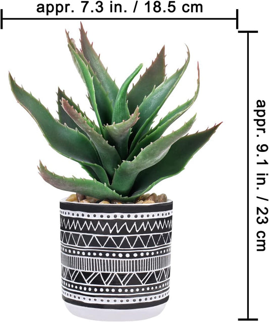 Winlyn Set of 3 Assorted Small Potted Succulents Arrangement Artificial Succulent Plants in Black and White Geometric Pots for Table Centerpiece Windowsill Shelf Indoor Outdoor Garden Greenery Decor