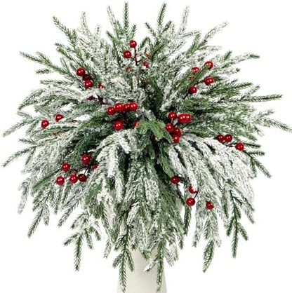 Lifelike Red Berry Wreath Decoration Holiday Decor Arrangement