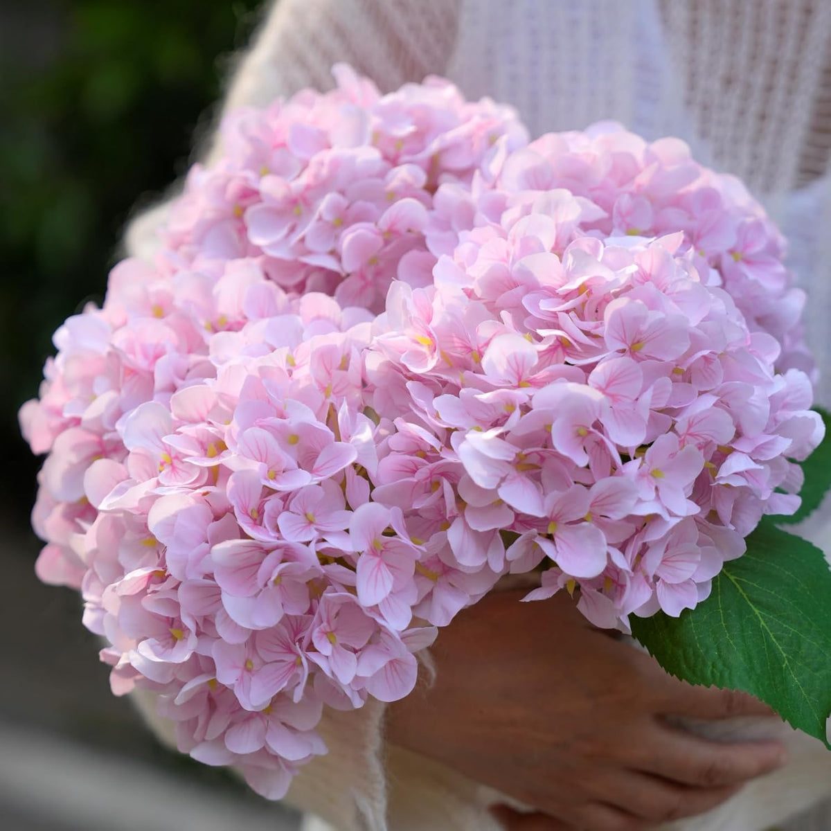 5 Pcs Hydrangea Artificial Flowers, Faux Silk Hydrangea Flores with Stems, Fake Flowers for Valentine Wedding Bouquet Kitchen Home Office Party Tables Vase Outdoor Decor (Pink, 18.5 Inches)