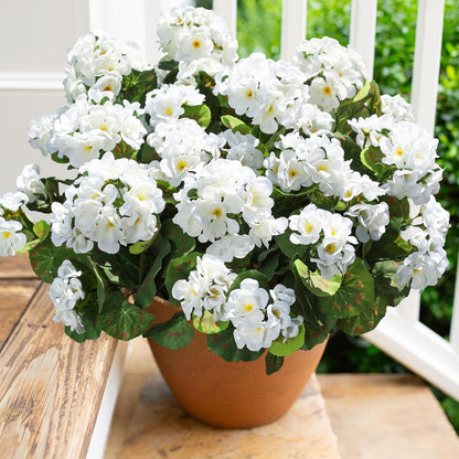Artificial Geranium Fake Flowers for Outdoors Decoration, 6 Bundles Silk Geraniums Flower UV Resistant Look Real Faux Plants for Outside Planter Front Door Garden Patio Balcony Yard Home, Fuchsia