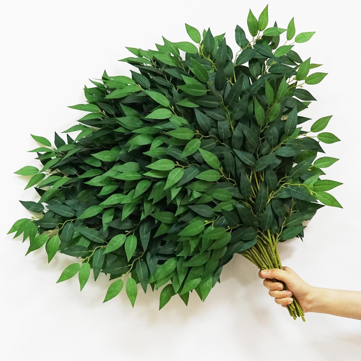 40 Pcs Italian Ruscus Greenery 68cm Artificial Greenery Stems Leaf Greenery Garland for Wedding Arch Flowers Centerpieces Balloon Arch Home Decor