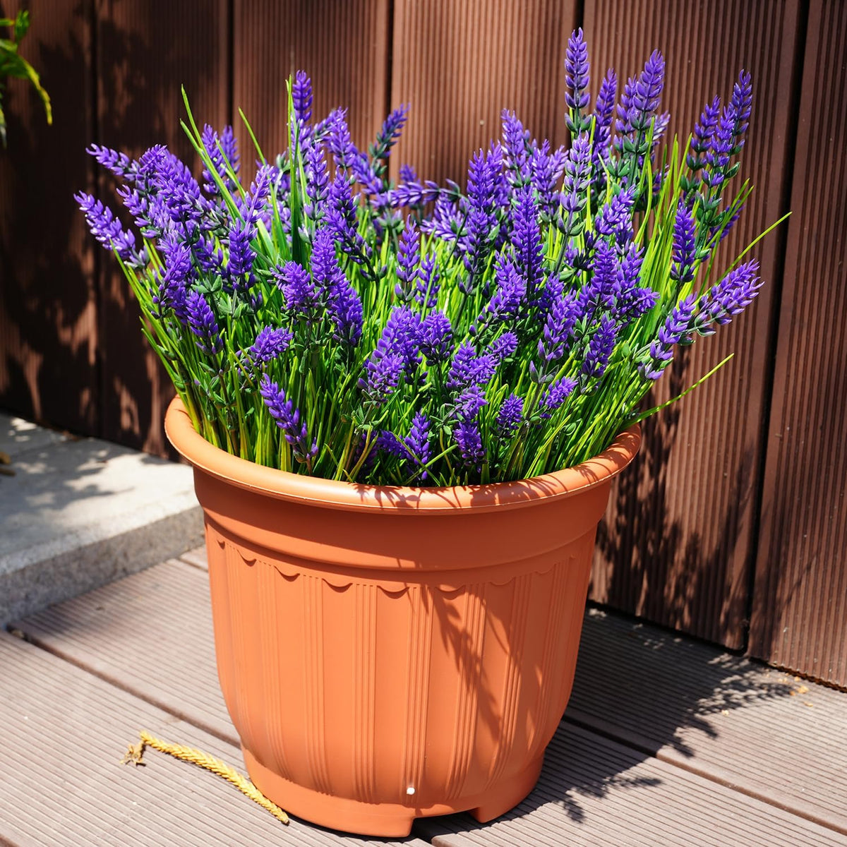 20 Bundles Artificial Plants Outdoor, UV Resistant Fake Flowers， Realistic Faux Lavender Shrubs for Porch Garden Window Box Home Decoration (Purple)
