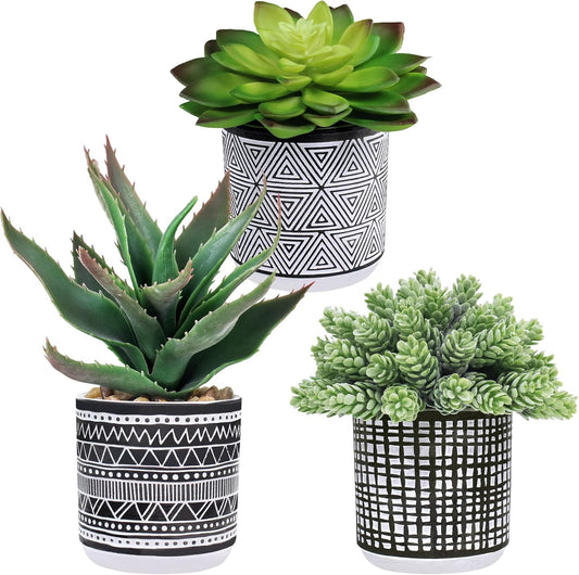 Winlyn Set of 3 Assorted Small Potted Succulents Arrangement Artificial Succulent Plants in Black and White Geometric Pots for Table Centerpiece Windowsill Shelf Indoor Outdoor Garden Greenery Decor