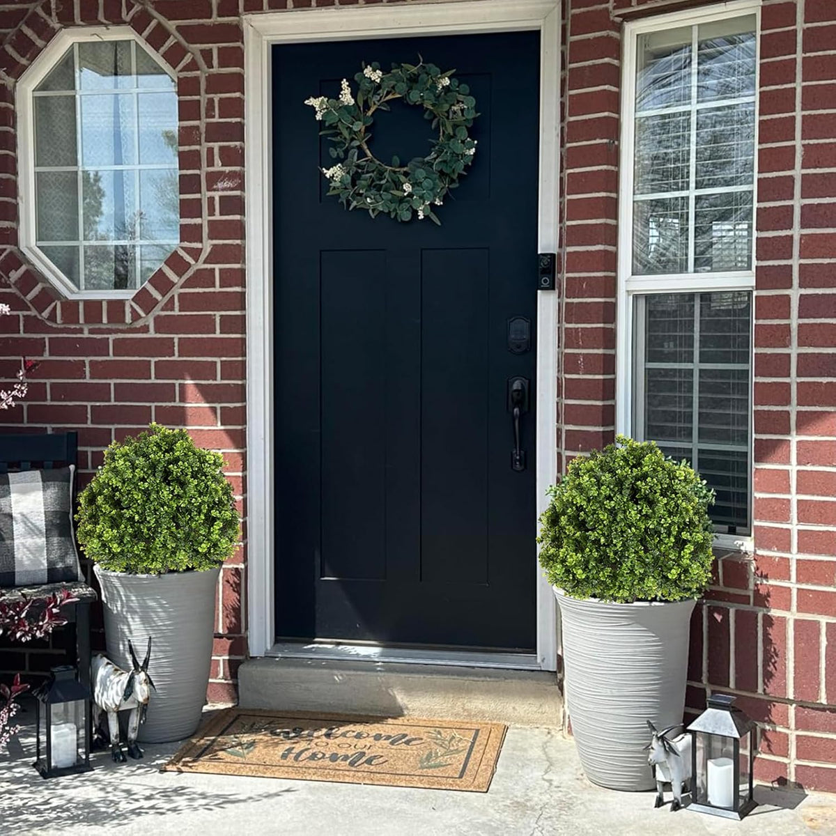 27“ Realistic Artificial Boxwood Topiary Trees Set of 2, Faux Boxwood Plants Outdoor UV-Resistant, No Maintenance Curb Appeal Fake Evergreen Bushes & Shrubs for Front Porch Outside Planter Decor