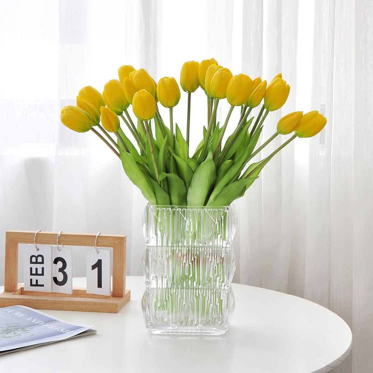 10PCS 16inch Artificial Tulip Flowers Real Touch Tulip Latex Tulip Artificial Plastic Flowers Fake Bouquet Dining Table Home Office Party Wedding Birthday Garden Store Decoration (Yellow)