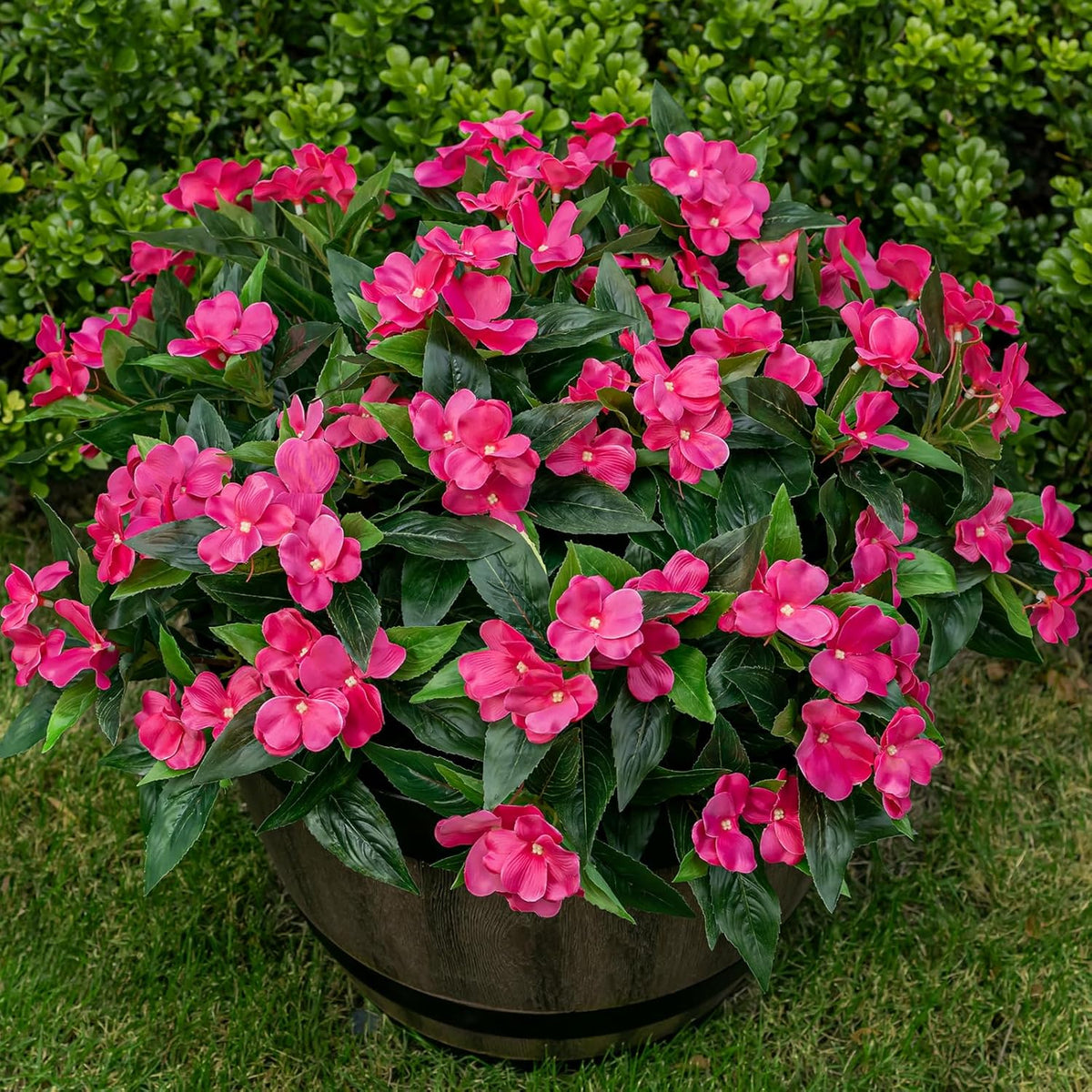 Artificial Fake Flowers for Outdoor Décor 6 Bundles UV Resistant Fake Plants for Planter Faux Impatiens for Home Porch/Garden Stunning（Rose Red）