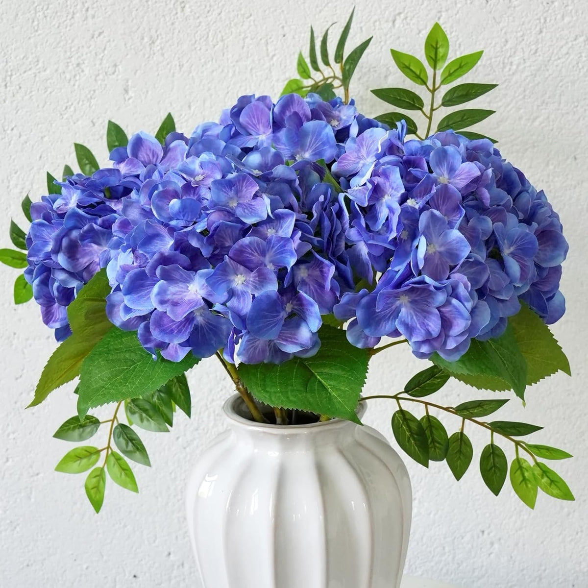 5 Pcs Hydrangea Artificial Flowers, Faux Silk Hydrangea Flores with Stems, Fake Flowers for Wedding Bouquet Kitchen Home Office Party Coffee Tables Vase Outdoor Decor (Purple, 18.5 Inches)